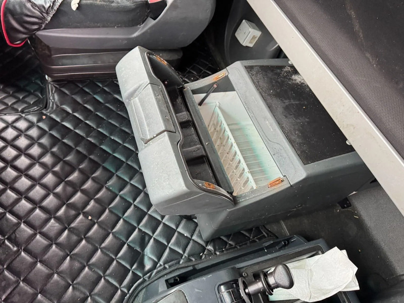 Cabeza tractora MAN TGX 18.440 4X2 - EURO 5: foto 14 Cabeza tractora MAN TGX 18.440 4X2 - EURO 5: foto 14