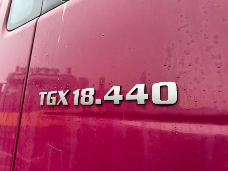 Cabeza tractora MAN TGX 18.440 4X2 - EURO 5: foto 8