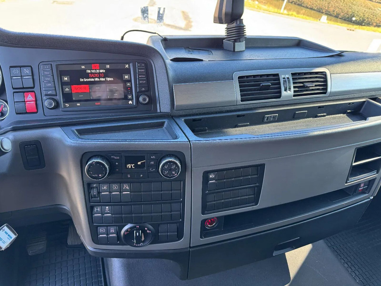 Leasing para  MAN TGX 18.460 4X2 - EURO 6 + TÜV 02-2026 MAN TGX 18.460 4X2 - EURO 6 + TÜV 02-2026: foto 12