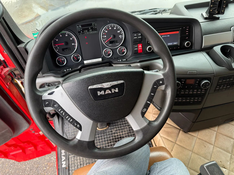 Cabeza tractora MAN TGX 41.540 8X4 + RETARDER + PTO HYDRAULICS: foto 16