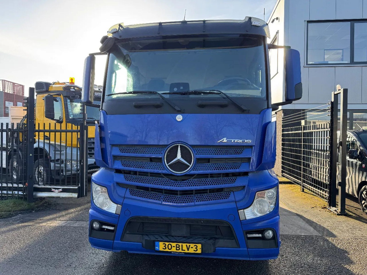 Mercedes-Benz Actros 1836 4X2 - EURO 6 + TÜV 09-2025 - Cabeza tractora: foto 2 Mercedes-Benz Actros 1836 4X2 - EURO 6 + TÜV 09-2025 - Cabeza tractora: foto 2