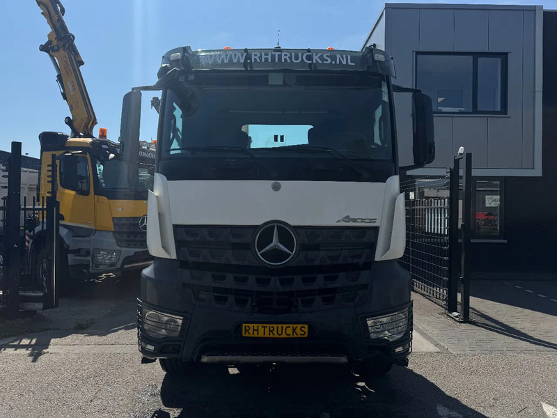 Mercedes-Benz Arocs 1939 4X2 EURO 6 HUB REDUCTION - Cabeza tractora: foto 2 Mercedes-Benz Arocs 1939 4X2 EURO 6 HUB REDUCTION - Cabeza tractora: foto 2