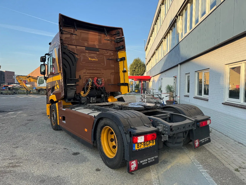 Cabeza tractora Renault T460 4X2 EURO 6 SKIRTS: foto 7