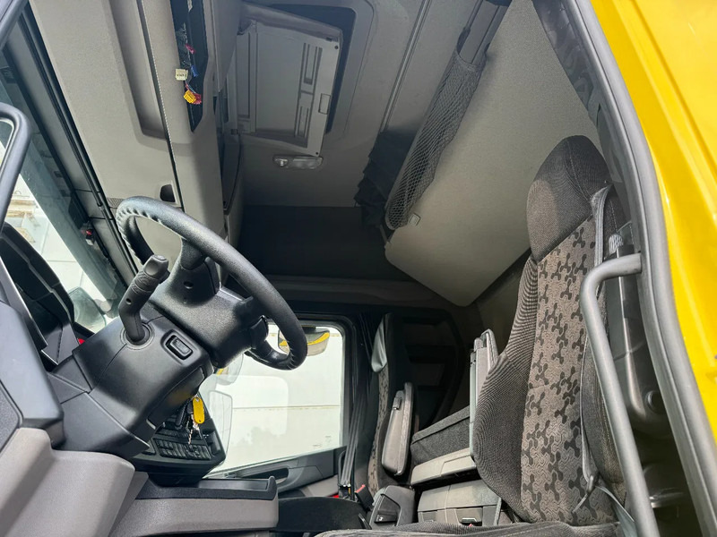 Cabeza tractora Scania S450 NGS 4X2 EURO 6 RETARDER SKIRTS SPOILERS 4 UNITS AVAILABLE: foto 9