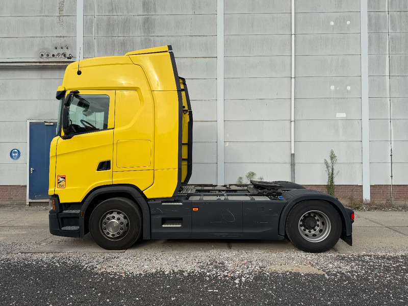 Cabeza tractora Scania S450 NGS 4X2 EURO 6 RETARDER SKIRTS SPOILERS 4 UNITS AVAILABLE: foto 8