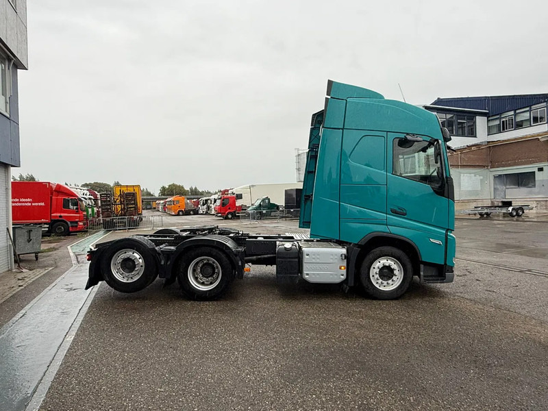 Volvo FH 460 6X2 EURO 6 - FH5 - Cabeza tractora: foto 4 Volvo FH 460 6X2 EURO 6 - FH5 - Cabeza tractora: foto 4