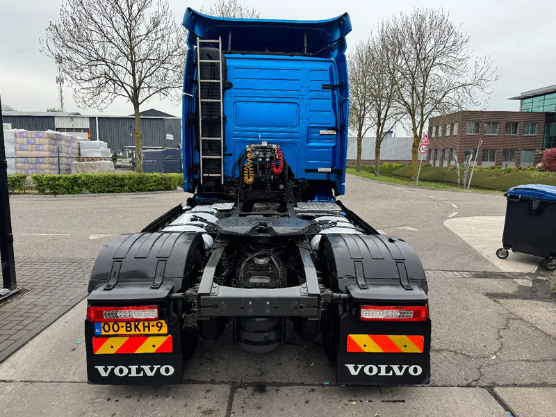 Volvo FM 370 4X2 EURO 6 SKIRTS TÜV TILL 10-2025 - Cabeza tractora: foto 5 Volvo FM 370 4X2 EURO 6 SKIRTS TÜV TILL 10-2025 - Cabeza tractora: foto 5