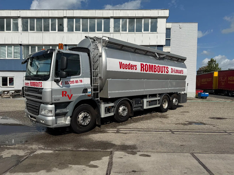 DAF CF 85.360 8X2 EURO 5 + TANK 32.700 LITER - LAMBRECHT - Camión cisterna: foto 1 DAF CF 85.360 8X2 EURO 5 + TANK 32.700 LITER - LAMBRECHT - Camión cisterna: foto 1