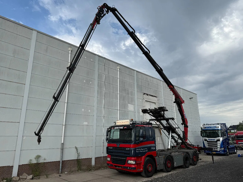 DAF CF 85.460 8X2 + YEAR 2016 HMF CRANE 2620-K4 + FLYJIB + WINCH + REMOTE - Camión con equipo de cable, Camión grúa: foto 1 DAF CF 85.460 8X2 + YEAR 2016 HMF CRANE 2620-K4 + FLYJIB + WINCH + REMOTE - Camión con equipo de cable, Camión grúa: foto 1