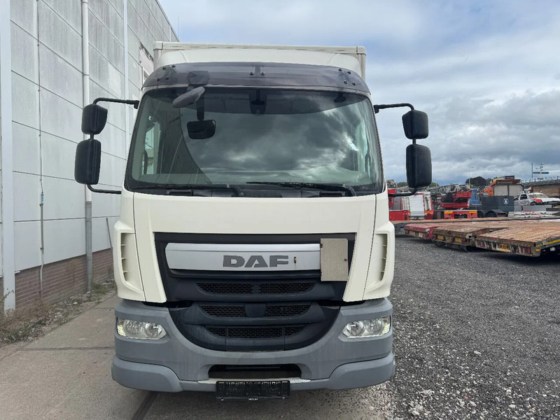 DAF LF 320 4X2 EURO 6 DHOLLANDIA LIFT BOX - Camión caja cerrada: foto 2 DAF LF 320 4X2 EURO 6 DHOLLANDIA LIFT BOX - Camión caja cerrada: foto 2