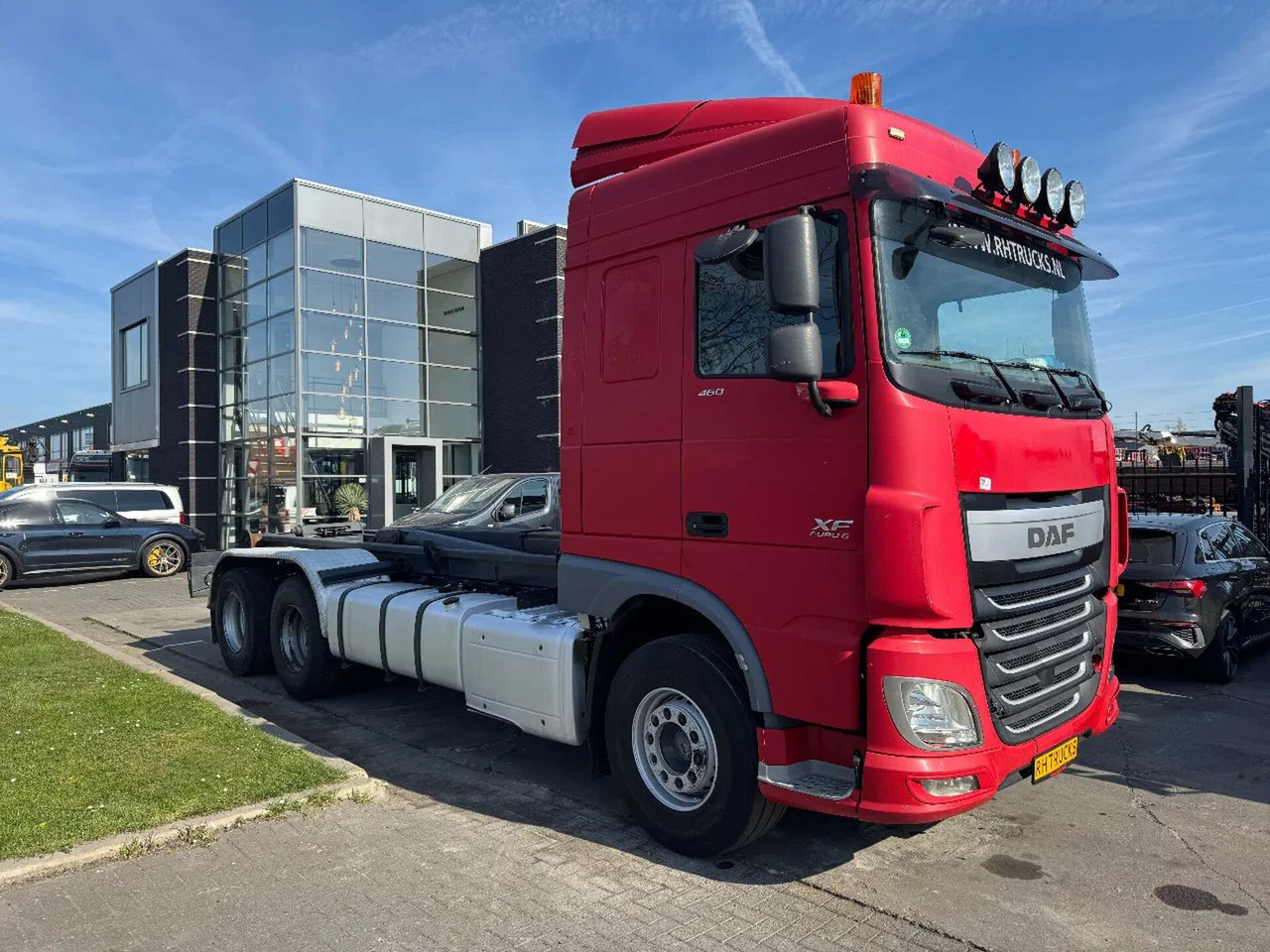 Camión multibasculante DAF XF 460 6X2 EURO 6 VDL HOOK 20T: foto 10