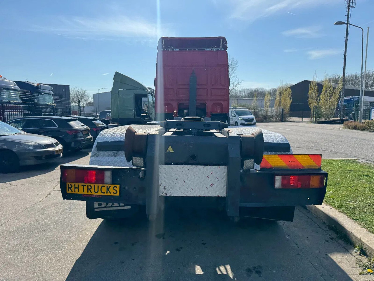 Camión multibasculante DAF XF 460 6X2 EURO 6 VDL HOOK 20T: foto 13
