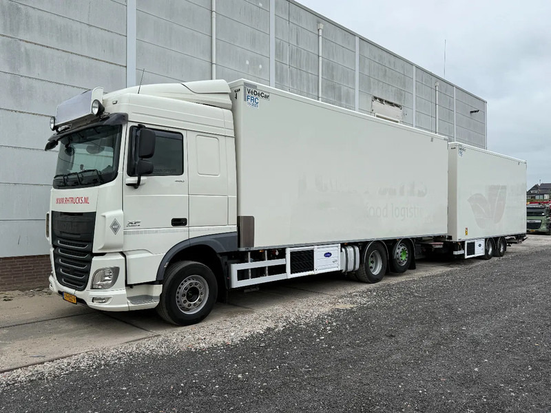 DAF XF 460 6X2 YEAR 2017 COMPLETE! + CARRIER SUPRA 850 + DHOLLANDIA - Camión frigorífico: foto 1 DAF XF 460 6X2 YEAR 2017 COMPLETE! + CARRIER SUPRA 850 + DHOLLANDIA - Camión frigorífico: foto 1