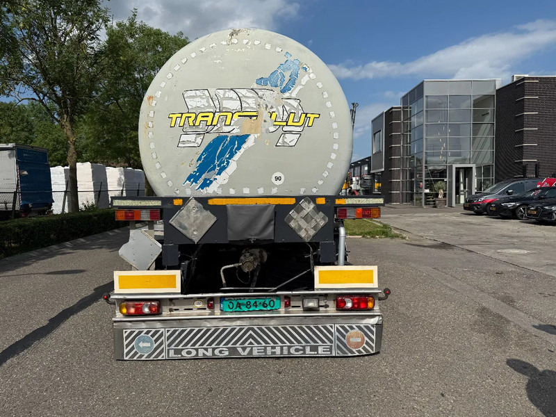 Kässbohrer BITUM - 32000 LITER - 1 COMP. - Semirremolque cisterna: foto 4 Kässbohrer BITUM - 32000 LITER - 1 COMP. - Semirremolque cisterna: foto 4