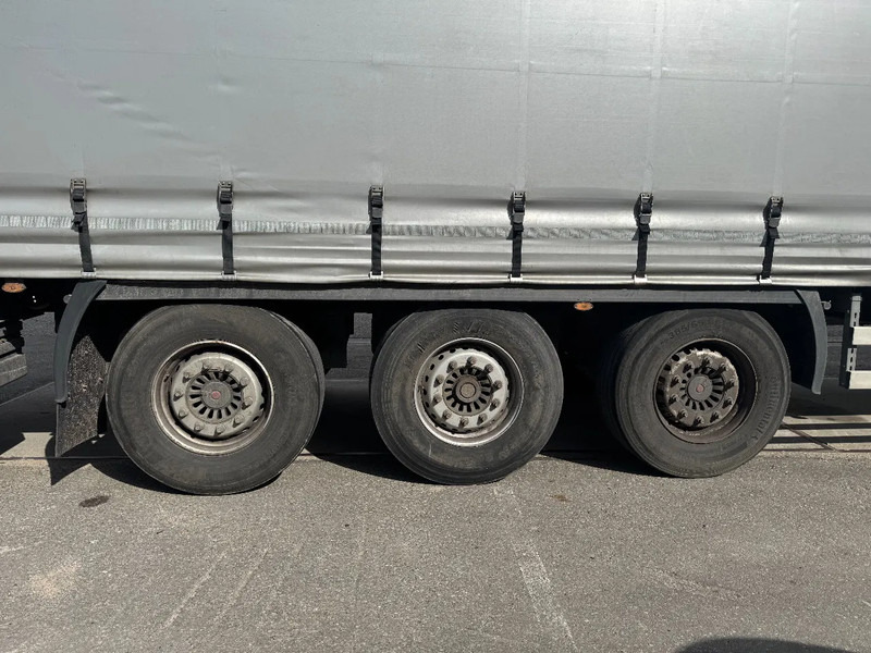 Kässbohrer MAXIMA 3 X SAF AXLE + SLINDING ROOF DISC BRAKES - Semirremolque lona: foto 5 Kässbohrer MAXIMA 3 X SAF AXLE + SLINDING ROOF DISC BRAKES - Semirremolque lona: foto 5