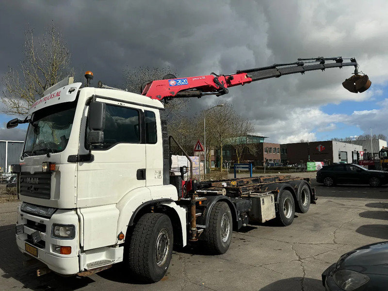 MAN TGA 35.440 8X2 - EURO 4 + HMF 2620K-RC 2018! + REMOTE + HYDRAUTO CABLE LIFT + LIFTING AXLE - Camión con equipo de cable, Camión grúa: foto 1 MAN TGA 35.440 8X2 - EURO 4 + HMF 2620K-RC 2018! + REMOTE + HYDRAUTO CABLE LIFT + LIFTING AXLE - Camión con equipo de cable, Camión grúa: foto 1