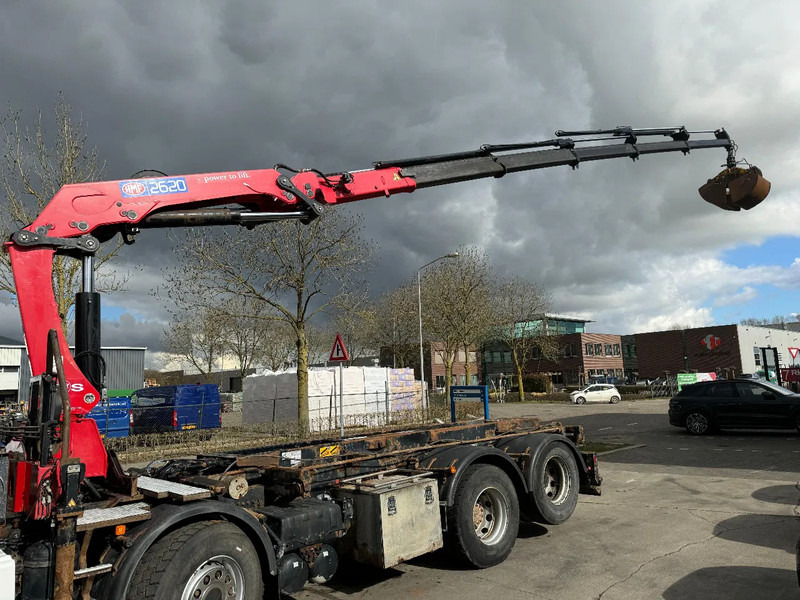 MAN TGA 35.440 8X2 - EURO 4 + HMF 2620K-RC 2018! + REMOTE + HYDRAUTO CABLE LIFT + LIFTING AXLE - Camión con equipo de cable, Camión grúa: foto 5 MAN TGA 35.440 8X2 - EURO 4 + HMF 2620K-RC 2018! + REMOTE + HYDRAUTO CABLE LIFT + LIFTING AXLE - Camión con equipo de cable, Camión grúa: foto 5