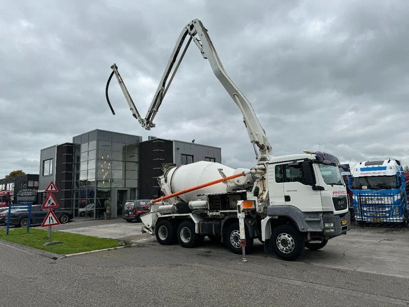 MAN TGS 35.400 8X4 PUTZMEISTER PUMP 21-3 + LIEBHERR MIXER - Camión bomba de hormigón: foto 5 MAN TGS 35.400 8X4 PUTZMEISTER PUMP 21-3 + LIEBHERR MIXER - Camión bomba de hormigón: foto 5