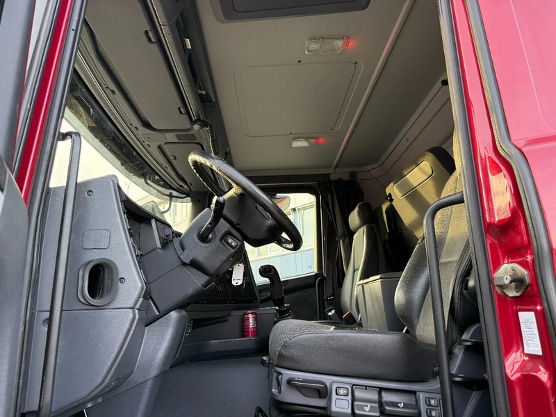 Leasing para Scania G370 4X4 EURO 6 + 3-SIDE TIPPER + PALFINGER PK9002 + REMOTE Scania G370 4X4 EURO 6 + 3-SIDE TIPPER + PALFINGER PK9002 + REMOTE: foto 19 Leasing para Scania G370 4X4 EURO 6 + 3-SIDE TIPPER + PALFINGER PK9002 + REMOTE Scania G370 4X4 EURO 6 + 3-SIDE TIPPER + PALFINGER PK9002 + REMOTE: foto 19