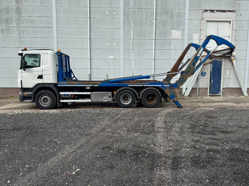 Scania G400 6X2 EURO 5 + JOAB HDZ32 SKIPLOADER - Camión portacontenedor de cadenas: foto 2 Scania G400 6X2 EURO 5 + JOAB HDZ32 SKIPLOADER - Camión portacontenedor de cadenas: foto 2