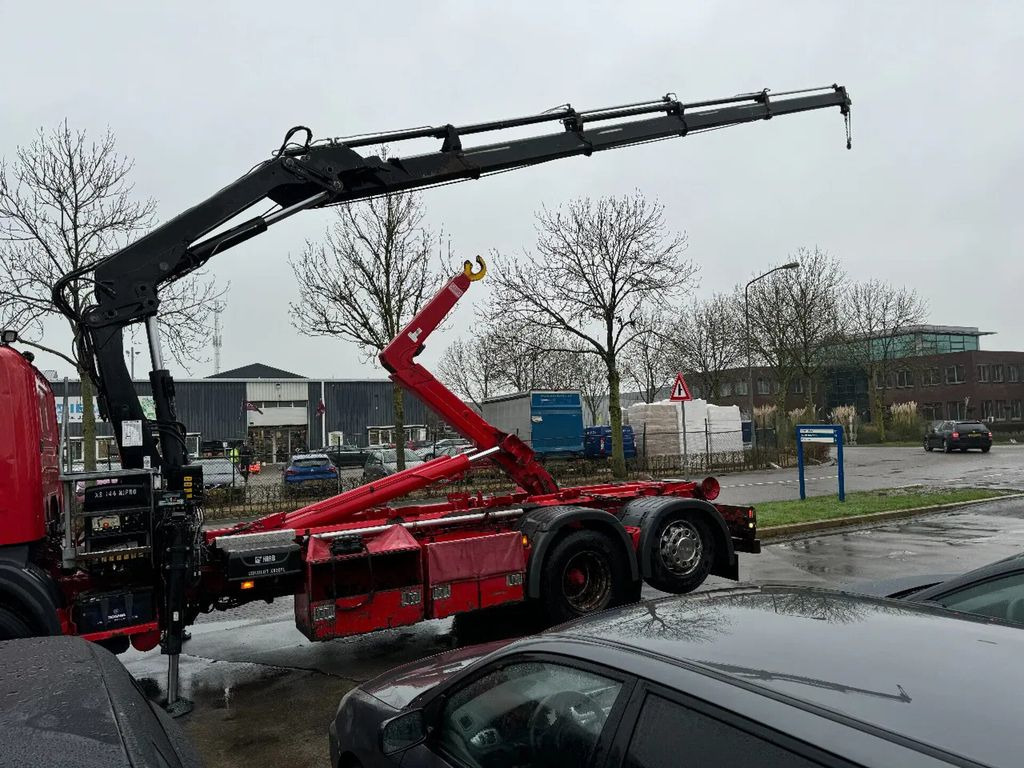 Scania P320 6X2 HIAB 20T + HIAB 144 E4 - Camión multibasculante, Camión grúa: foto 4 Scania P320 6X2 HIAB 20T + HIAB 144 E4 - Camión multibasculante, Camión grúa: foto 4