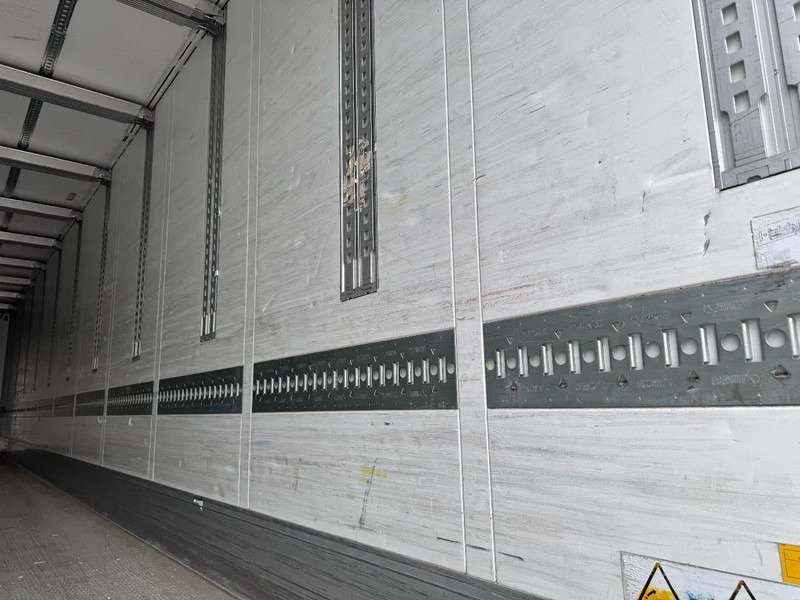 Semirremolque frigorífico Schmitz Cargobull SCB*S3B + SLXi 300 THERMO KING D&E - DOPPELSTOCK: foto 10
