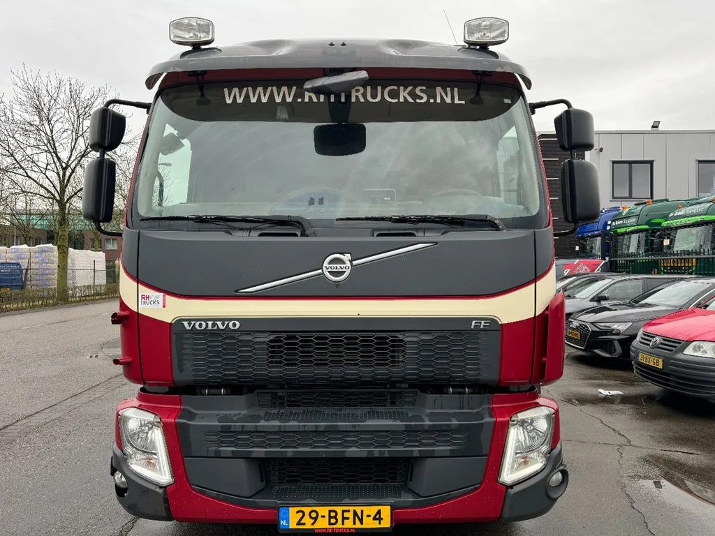 Volvo FE 280 4X2 BOX DHOLLANDIA LIFT TÜV TILL 01-2026 - Camión caja cerrada: foto 2 Volvo FE 280 4X2 BOX DHOLLANDIA LIFT TÜV TILL 01-2026 - Camión caja cerrada: foto 2