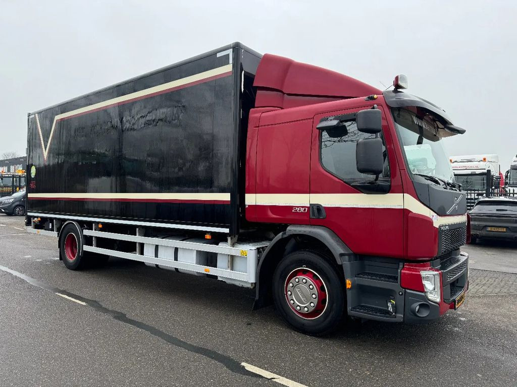 Volvo FE 280 4X2 EURO 6 TÜV TILL 01-2026 - Camión caja cerrada: foto 3 Volvo FE 280 4X2 EURO 6 TÜV TILL 01-2026 - Camión caja cerrada: foto 3