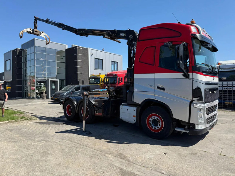 Volvo FH 540 6X4 - EURO 6 + PALFINGER EPSILON S260Z96 - Camión grúa: foto 1 Volvo FH 540 6X4 - EURO 6 + PALFINGER EPSILON S260Z96 - Camión grúa: foto 1