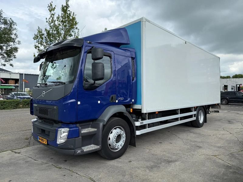 Volvo FL 250 4X2 DHOLLANDIA EURO 6 CARGOLOCK TÜV 04-2026 - Camión caja cerrada: foto 2 Volvo FL 250 4X2 DHOLLANDIA EURO 6 CARGOLOCK TÜV 04-2026 - Camión caja cerrada: foto 2