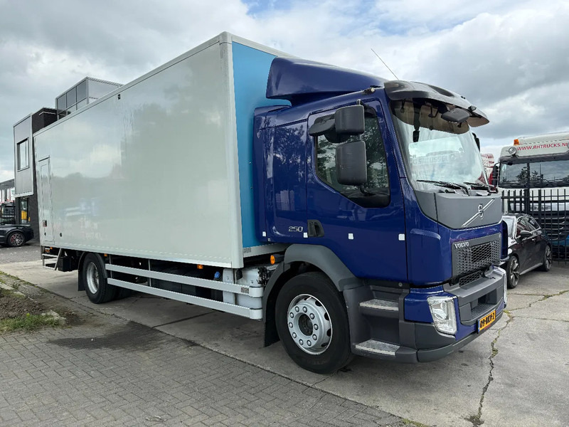 Volvo FL 250 4X2 DHOLLANDIA EURO 6 CARGOLOCK TÜV 04-2026 - Camión caja cerrada: foto 4 Volvo FL 250 4X2 DHOLLANDIA EURO 6 CARGOLOCK TÜV 04-2026 - Camión caja cerrada: foto 4