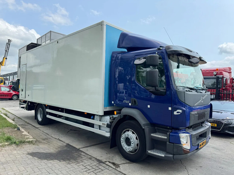 Volvo FL 250 4X2 - EURO 6 + DHOLLANDIA LIFT + TÜV 04-2026 - Camión caja cerrada: foto 4 Volvo FL 250 4X2 - EURO 6 + DHOLLANDIA LIFT + TÜV 04-2026 - Camión caja cerrada: foto 4