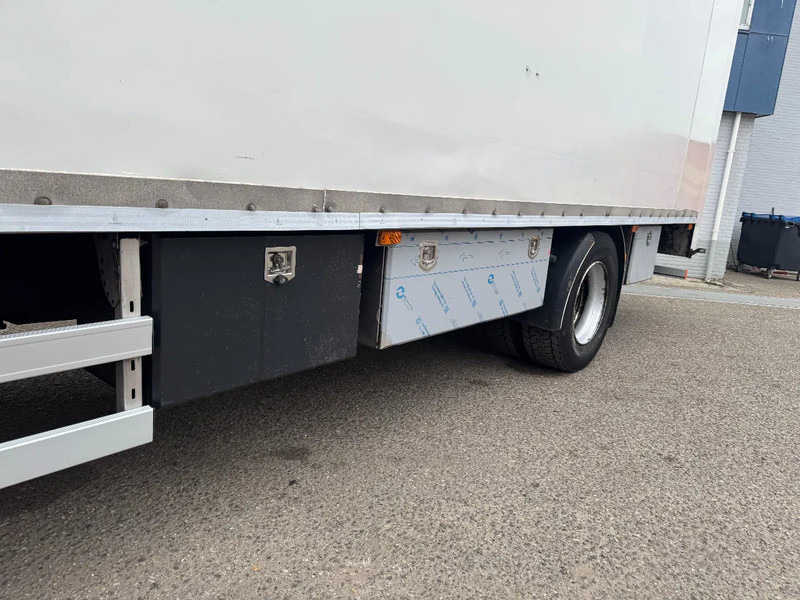 Camión caja cerrada Volvo FL 280 4X2 EURO 5 20T + DHOLLANDIA LIFT CLOSED BOX: foto 10