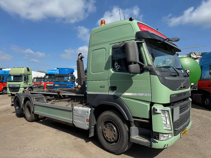 Camión multibasculante Volvo FM 410 6X2 EURO 6 VDL 20 T HOOK LIFTING AXLE: foto 11