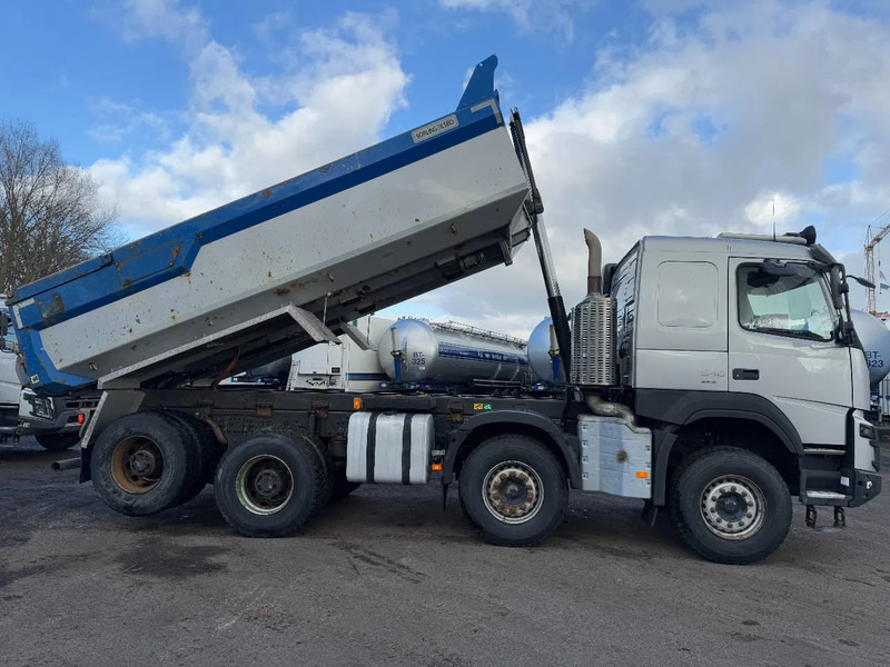 Volvo FMX 540 8X4 - EURO 6 + KIPPER + LIFTING AXLE - Camión volquete: foto 3 Volvo FMX 540 8X4 - EURO 6 + KIPPER + LIFTING AXLE - Camión volquete: foto 3