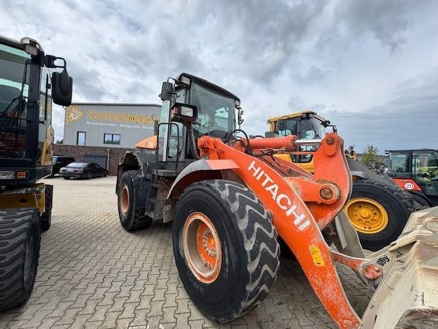 Hitachi ZW 180 - Cargadora de ruedas: foto 4 Hitachi ZW 180 - Cargadora de ruedas: foto 4