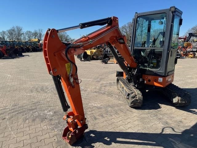 Hitachi ZX 26 - Miniexcavadora: foto 2 Hitachi ZX 26 - Miniexcavadora: foto 2