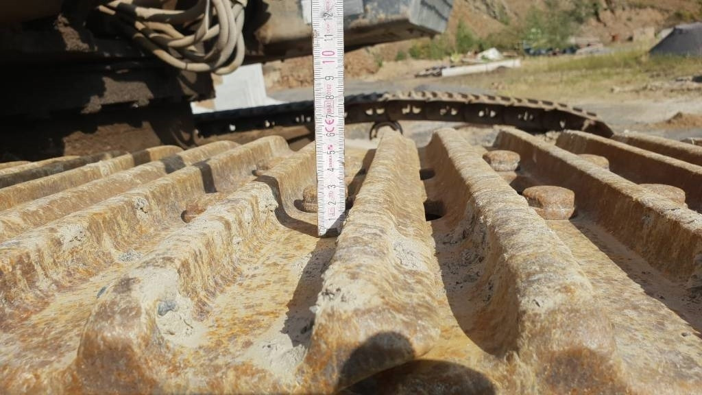 Excavadora de cadenas Hitachi ZX 470 LC H-3: foto 6