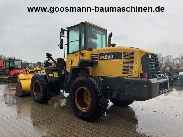 KOMATSU WA 200 - Cargadora de ruedas: foto 2 KOMATSU WA 200 - Cargadora de ruedas: foto 2