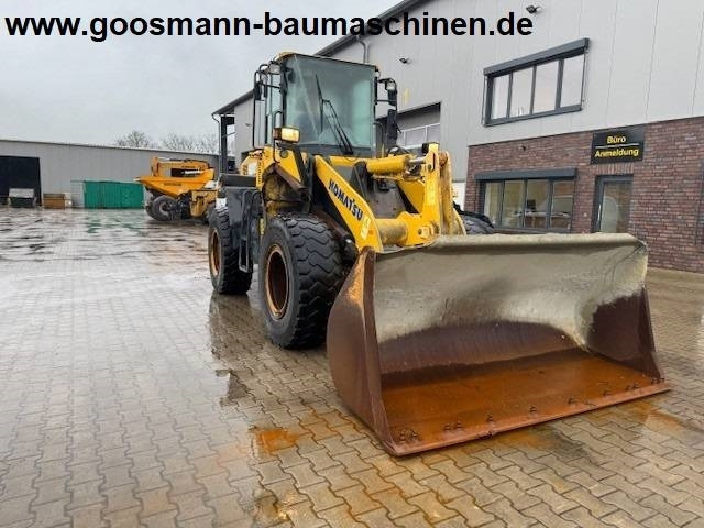 KOMATSU WA 200 - Cargadora de ruedas: foto 4 KOMATSU WA 200 - Cargadora de ruedas: foto 4
