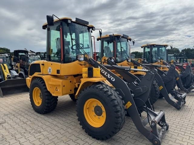 Volvo L 30 HS Klima - Cargadora de ruedas: foto 4 Volvo L 30 HS Klima - Cargadora de ruedas: foto 4