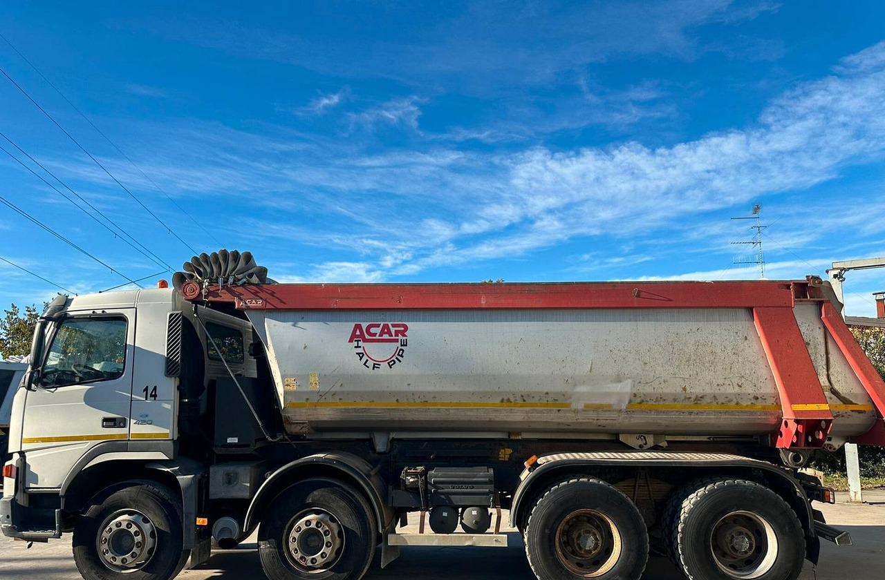 Volvo FM 12 420 ANNO 2005 - Camión volquete: foto 3 Volvo FM 12 420 ANNO 2005 - Camión volquete: foto 3