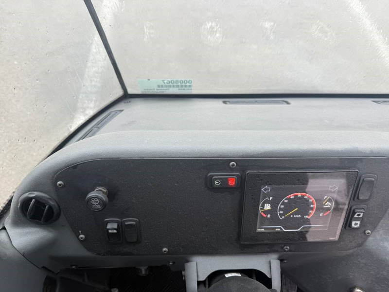 Cabeza tractora Kalmar Terminal tractor / Terminal-Zugmaschine /: foto 12 Cabeza tractora Kalmar Terminal tractor / Terminal-Zugmaschine /: foto 12