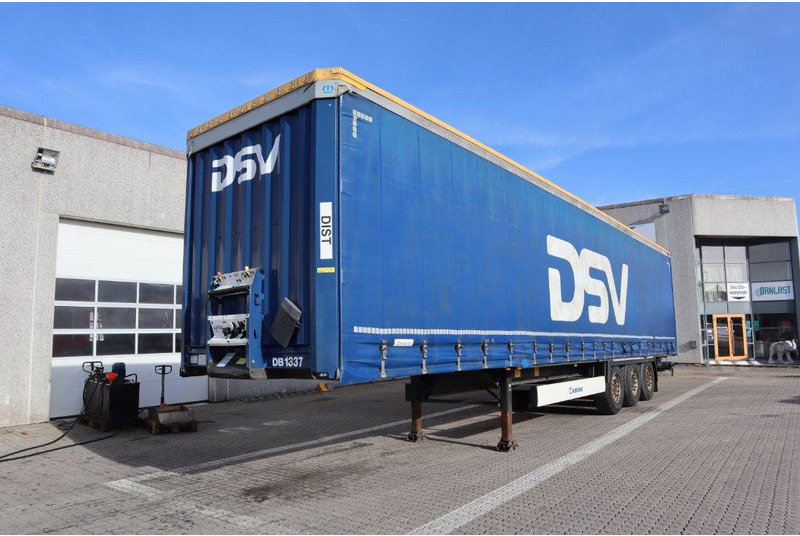 Krone 3 axle curtainside trailer - Semirremolque lona: foto 1 Krone 3 axle curtainside trailer - Semirremolque lona: foto 1