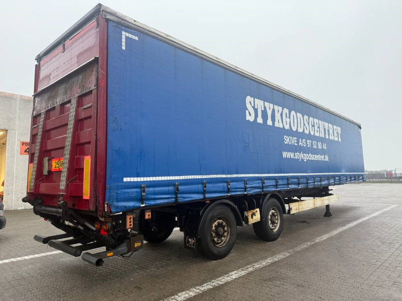 Krone City curtain / City-Plane / City gardin - Semirremolque lona: foto 3 Krone City curtain / City-Plane / City gardin - Semirremolque lona: foto 3