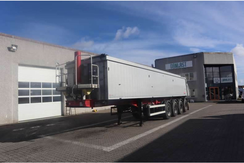 Langendorf 4-axle Tipper/Kipper/Tiptrailer 35 m³ - Semirremolque volquete: foto 1 Langendorf 4-axle Tipper/Kipper/Tiptrailer 35 m³ - Semirremolque volquete: foto 1