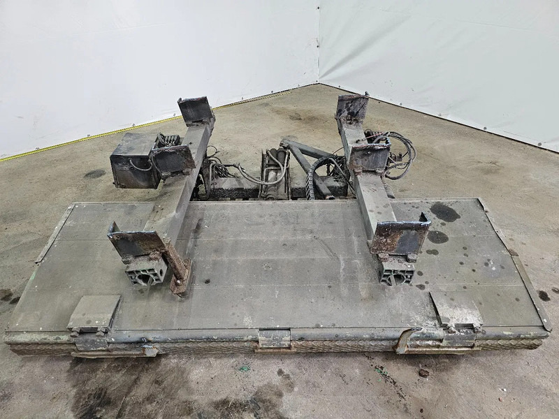 Dhollandia Laaadklep - Trampilla elevadora para Camión: foto 1 Dhollandia Laaadklep - Trampilla elevadora para Camión: foto 1