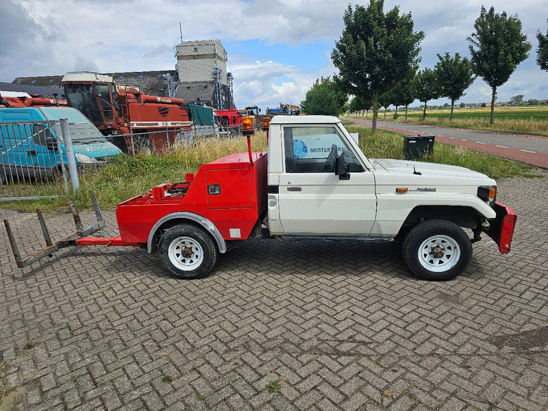 Toyota Land Cruiser LB71MOD - SUV/ Todoterreno: foto 4 Toyota Land Cruiser LB71MOD - SUV/ Todoterreno: foto 4
