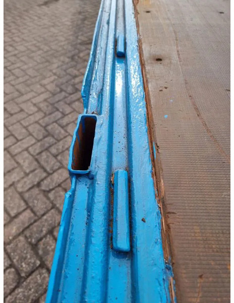 Remolque plataforma/ Caja abierta Van Hool 13.60 M LONG - 1 M HIGH - SUPER SINGLE TIRES - DRUM BRAKES: foto 18 Remolque plataforma/ Caja abierta Van Hool 13.60 M LONG - 1 M HIGH - SUPER SINGLE TIRES - DRUM BRAKES: foto 18