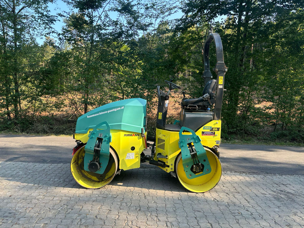 Ammann ARX 26 - Apisonadora de asfalto: foto 1 Ammann ARX 26 - Apisonadora de asfalto: foto 1
